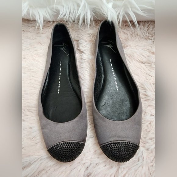 Giuseppe Zanotti Shoes - EUC GIUSEPPE ZANOTTI Malika Gray & Black Slip on Beaded Ballerina Flats Size 7